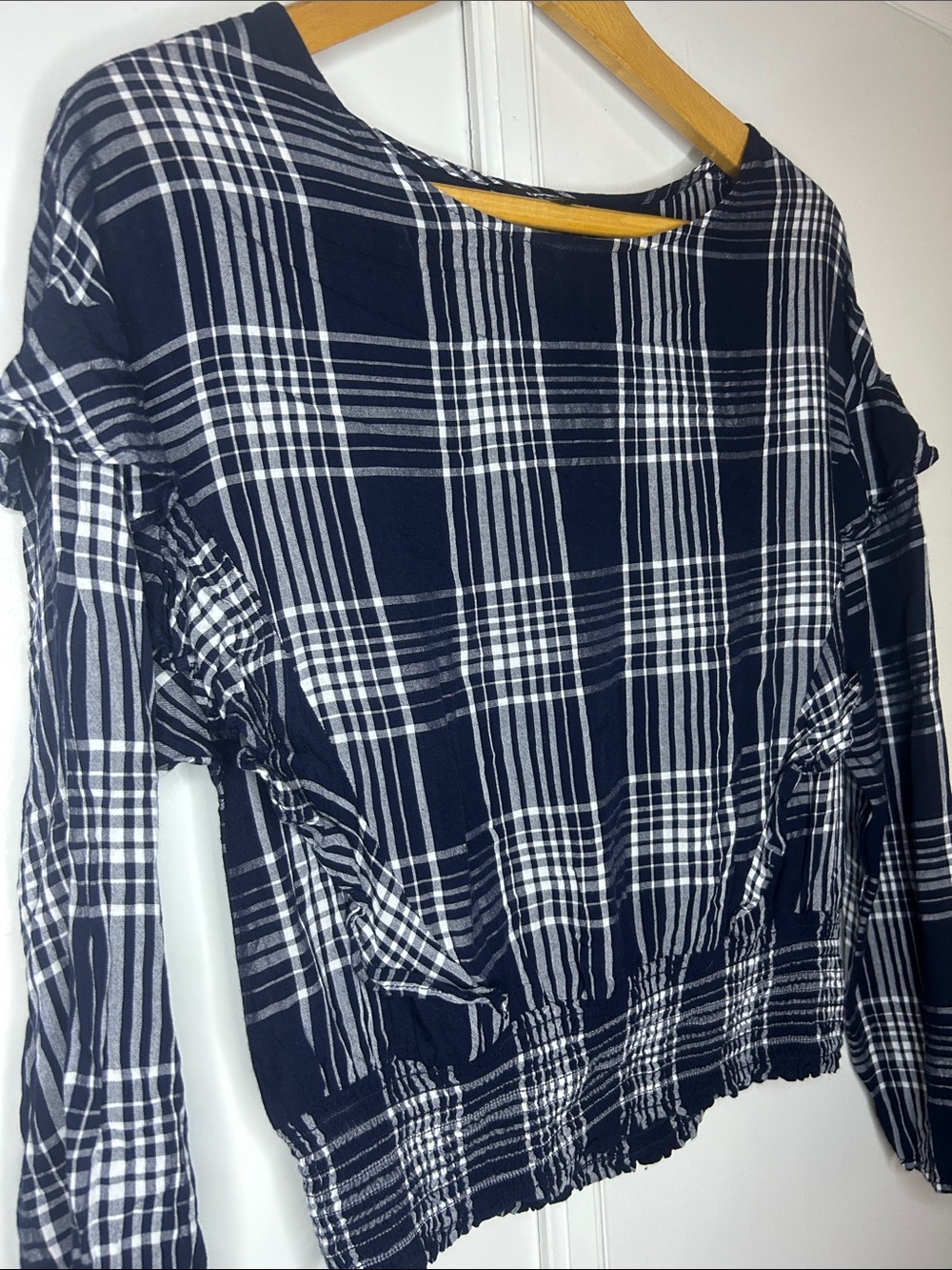 Express Plaid Ruffle Top - Picture 3 of 9